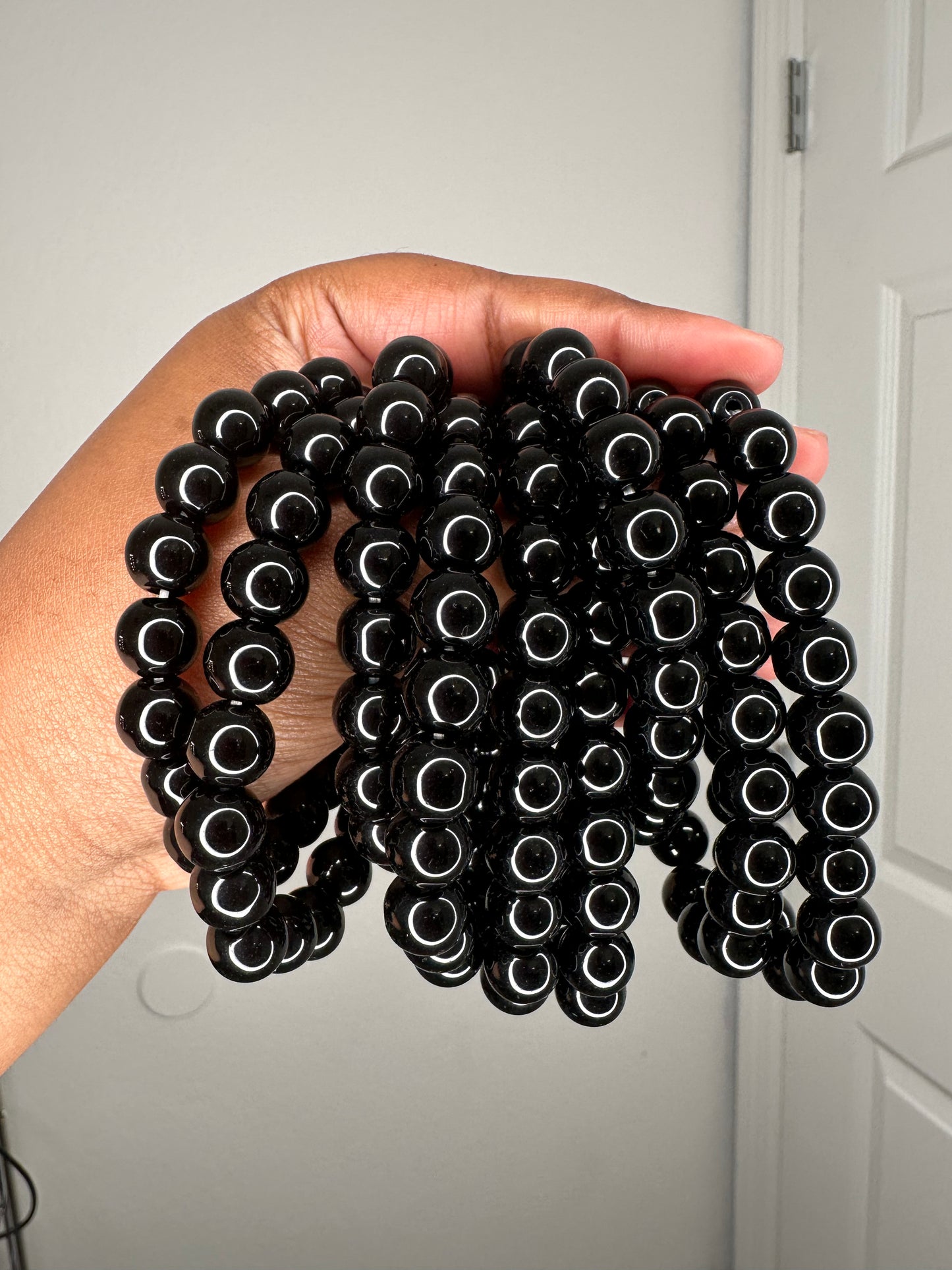 Black n basic 10m beaded bracelet