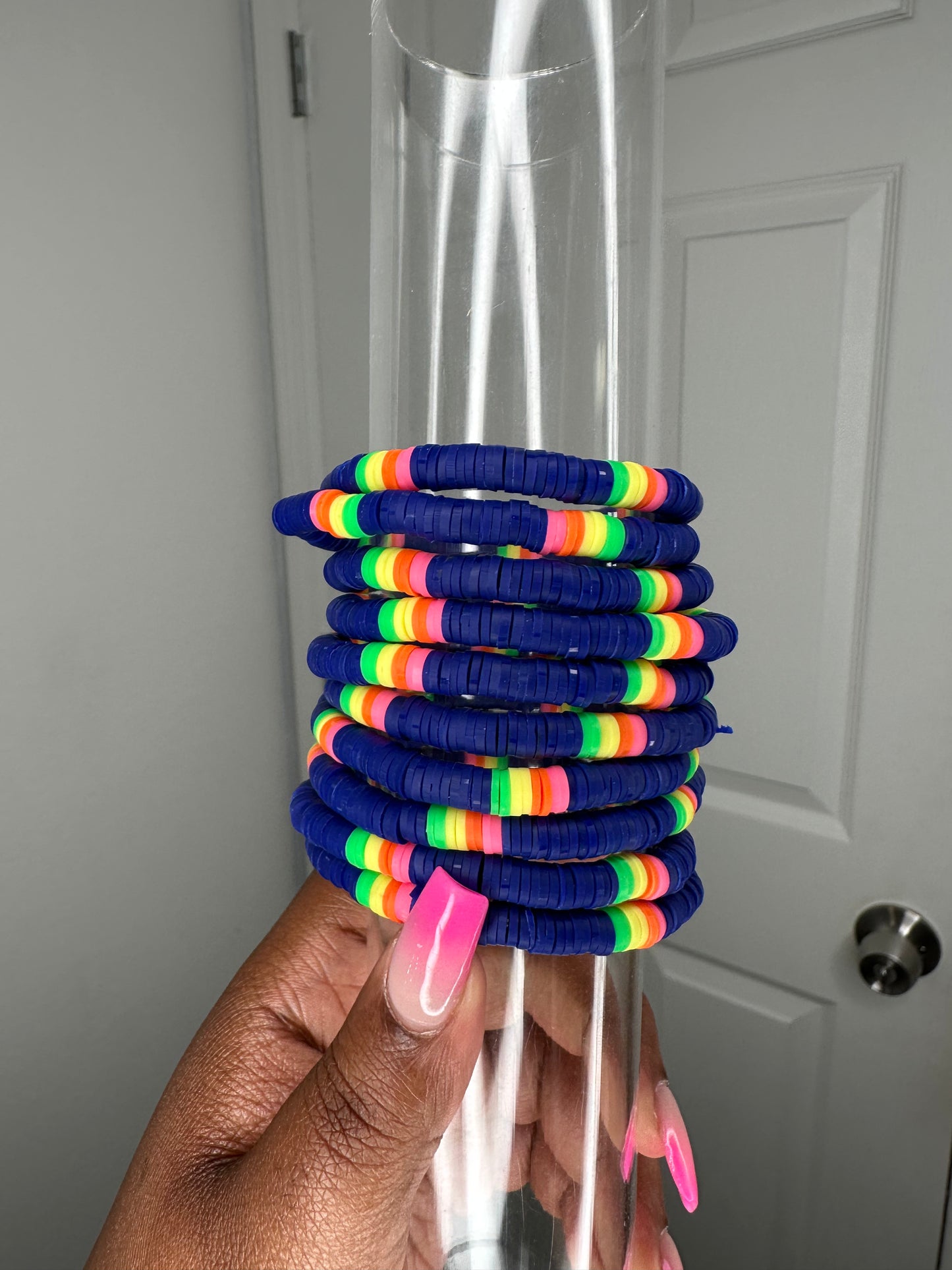Blue basic beaded bracelet