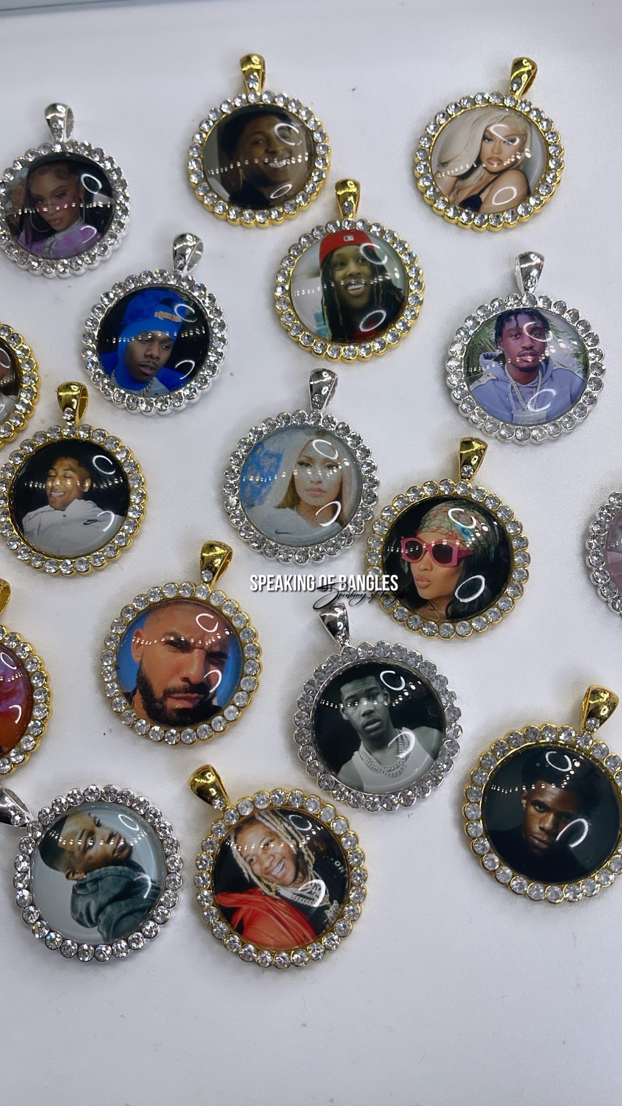 10pcs celebrity pendants (gold pendants only)