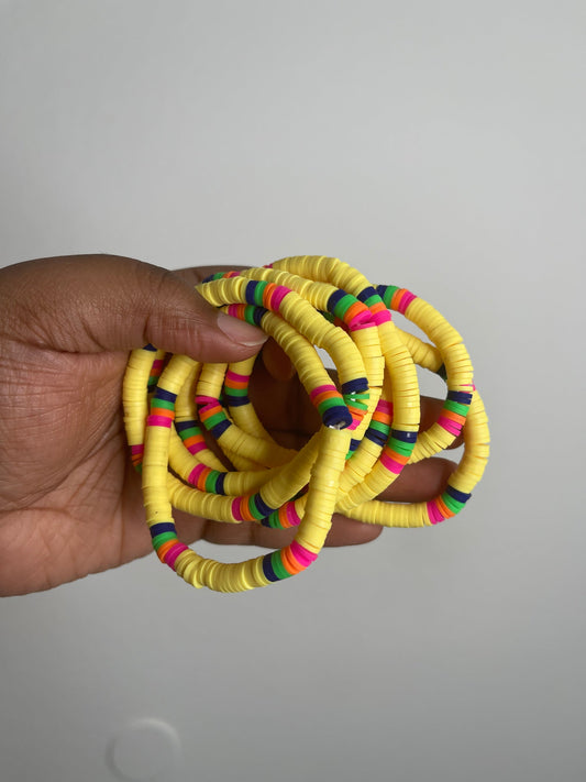 Yellow basic beaded bracelet