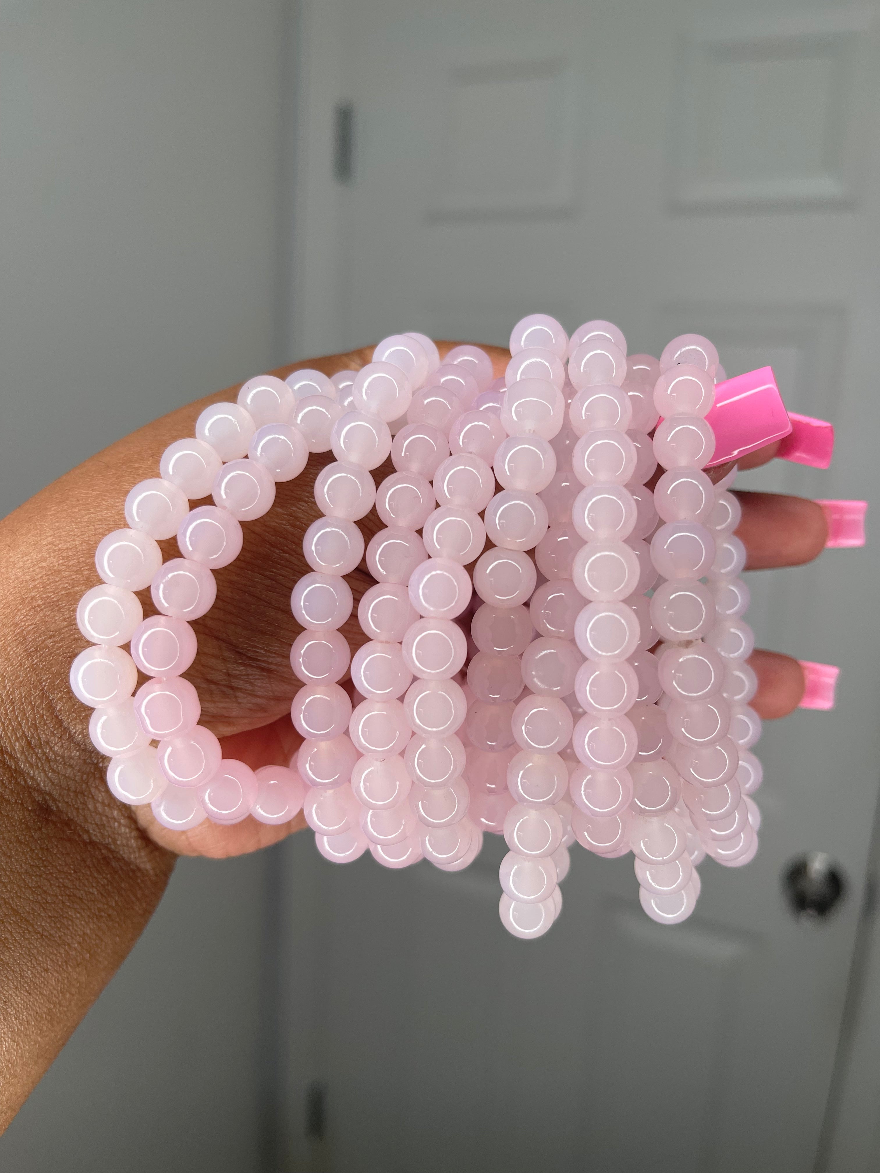 Simple pink beaded bracelet – Speakingofbangles